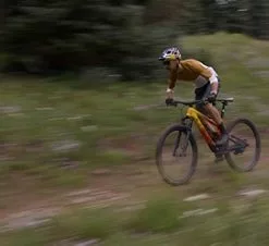 TREK Top Fuel 5 -BIKE ATTITUDE 21 069cr Top Fuel 1760x990 1