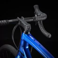 TREK Domane AL 3 Disc 23 TREK Domane AL 3 Disc -BIKE ATTITUDE DomaneAL3 22 33082 C Alt3