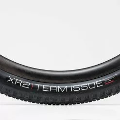 Bontrager XR2 Team Issue TLR Foldedæk 27,5x2,20 -BIKE ATTITUDE bontrager xr2 team issue tlr foldedaek 29x220 1